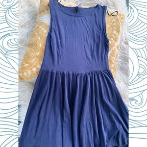 Bluish-purple high to low flowy dreas ✧･ﾟ: *✧･ﾟ